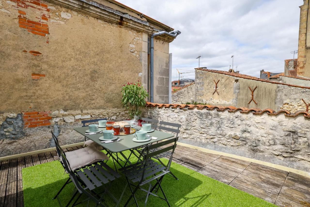 Apartment Tour Du Palais #terrasse #vue